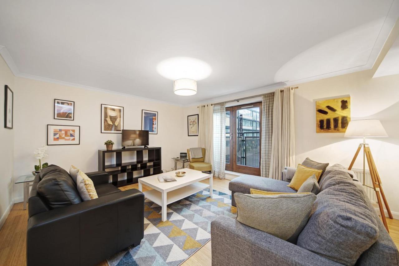 2 Bed Chic Apartment Near Shoreditch & Liverpool St Free Wifi & Parking By City Stay Aparts Лондон Екстериор снимка